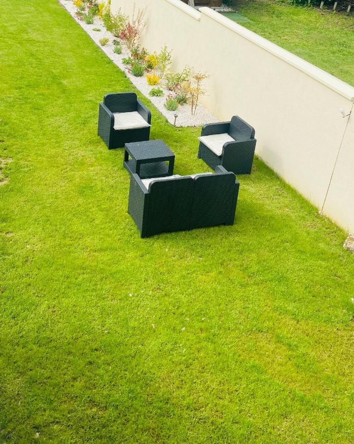 Grand T1 Moderne Jardin Pres De Cdg Διαμέρισμα Le Thillay Εξωτερικό φωτογραφία