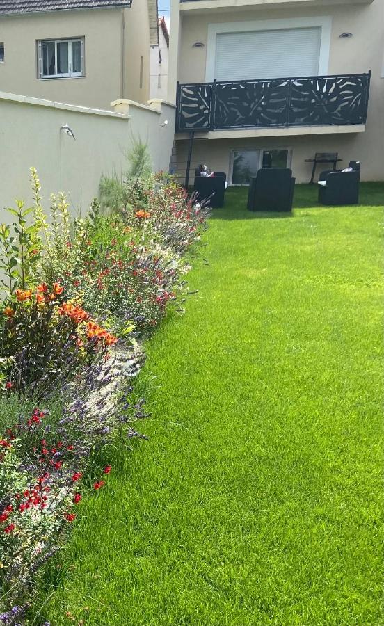 Grand T1 Moderne Jardin Pres De Cdg Διαμέρισμα Le Thillay Εξωτερικό φωτογραφία